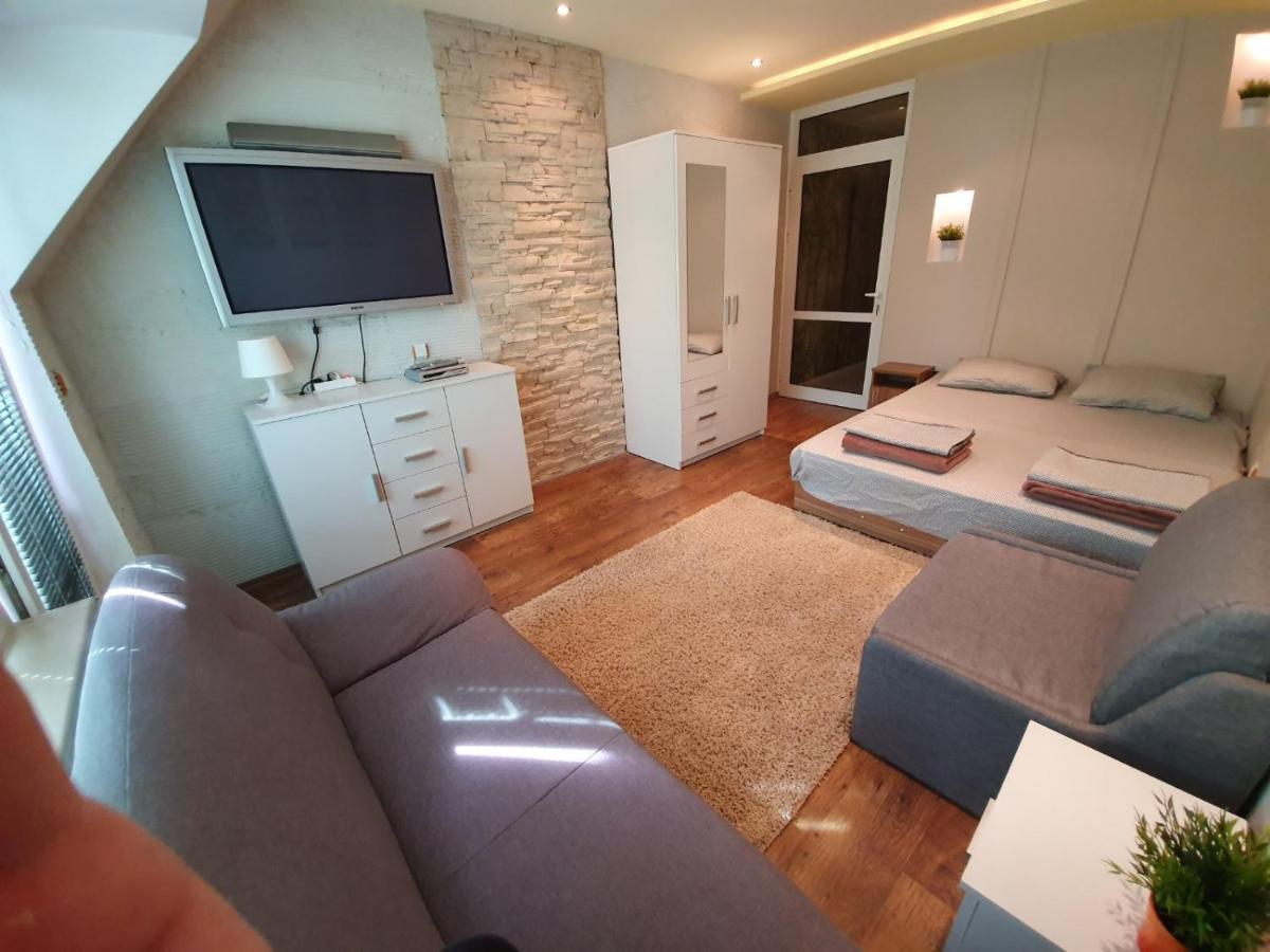 Apartment For You Varna Buitenkant foto